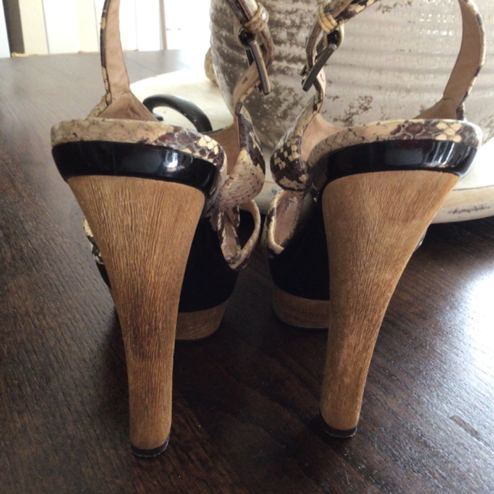 Pelle Moda faux snake skin heels. Size 8.5 M - Picture 6 of 9